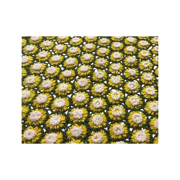 Vintage Crocheted Daisy Afghan Lap Blanket Green White Yellow 49x64 Floral - Picture 6 of 15